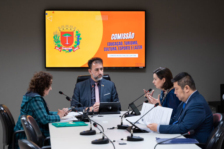 Pais questionam Educação e Defesa Social sobre segurança nas escolas